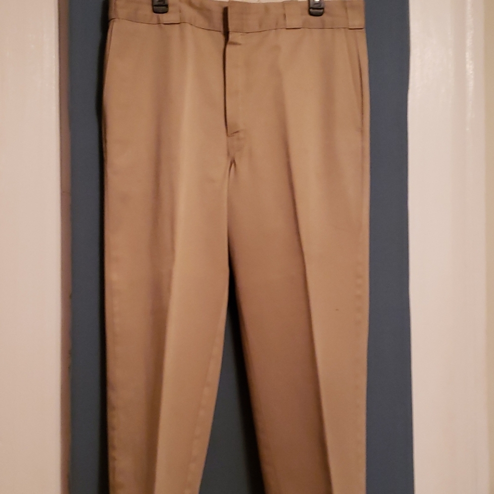 LL BEAN CASUAL MEN'S PANTS